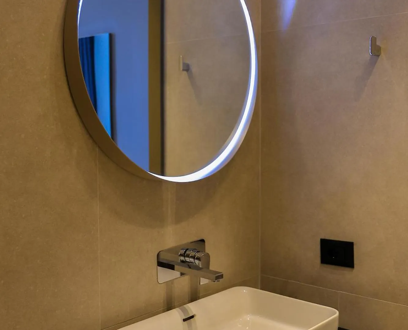 Vila Infinity Himare 4*,
