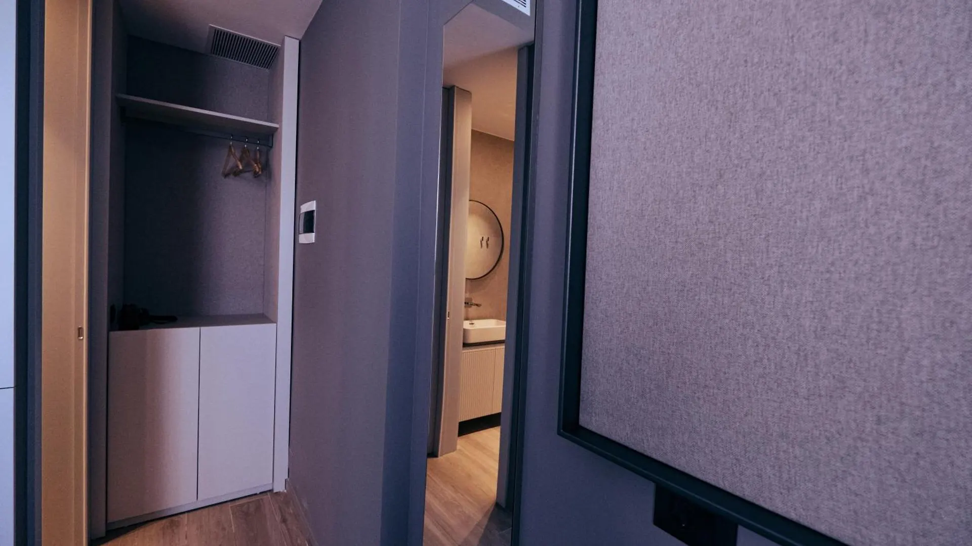 Vila Infinity-Luxury Rooms هيماري 4*,  ألبانيا
