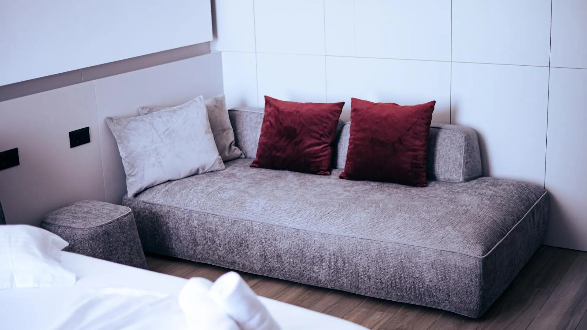 فندق Vila Infinity-Luxury Rooms هيماري