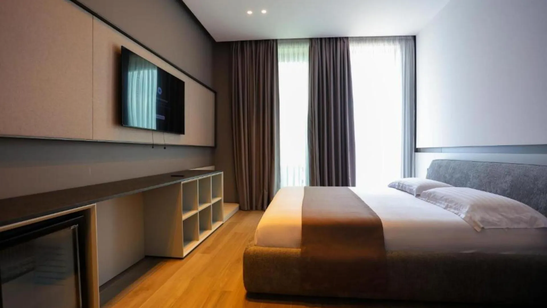 Vila Infinity-Luxury Rooms هيماري