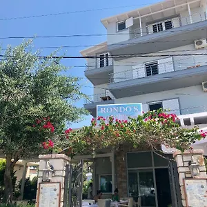 Hotel Rondos